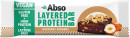 Abso Layered Protein Bar 50 g - Mogyorókrémes-karamellás ízű vegán fehérjeszelet